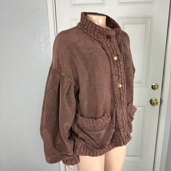 We The Free People Women's Small Sweater Shirt Knit Snap Cute in this cardi N2 - Picture 4 of 6